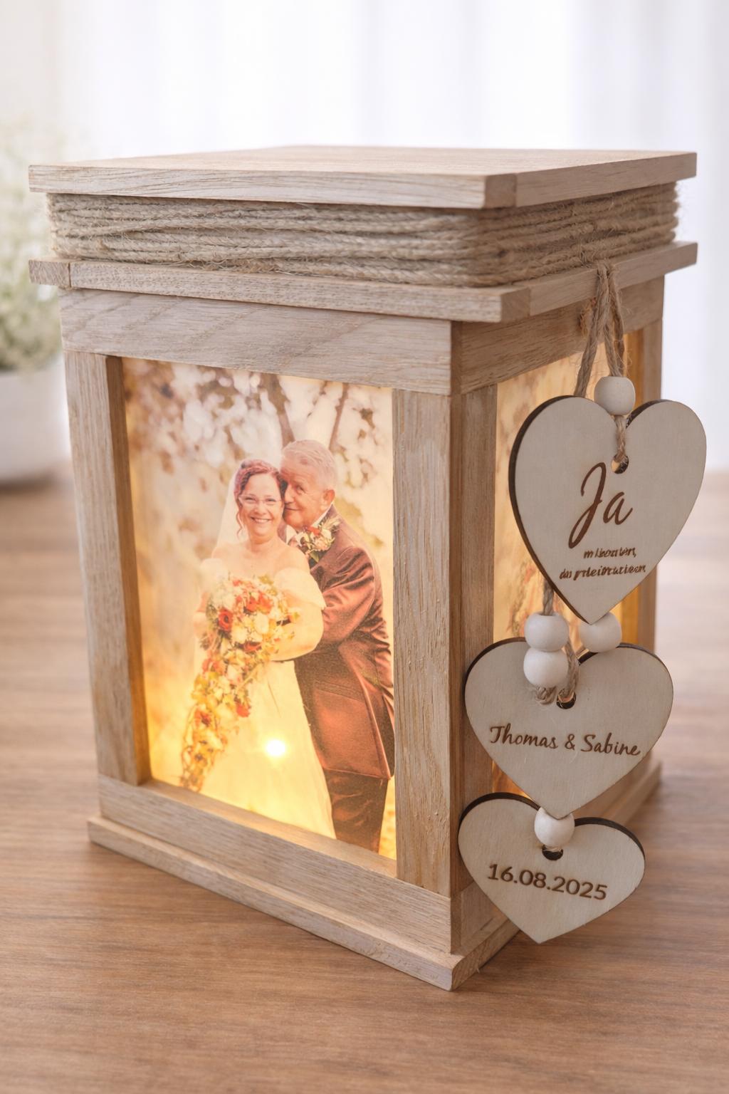 Personalisierte Holz-Laterne โ Bild 2