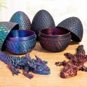 Dracheneier mit beweglichen Drachen aus dem 3D-Druck in verschiedenen Farben